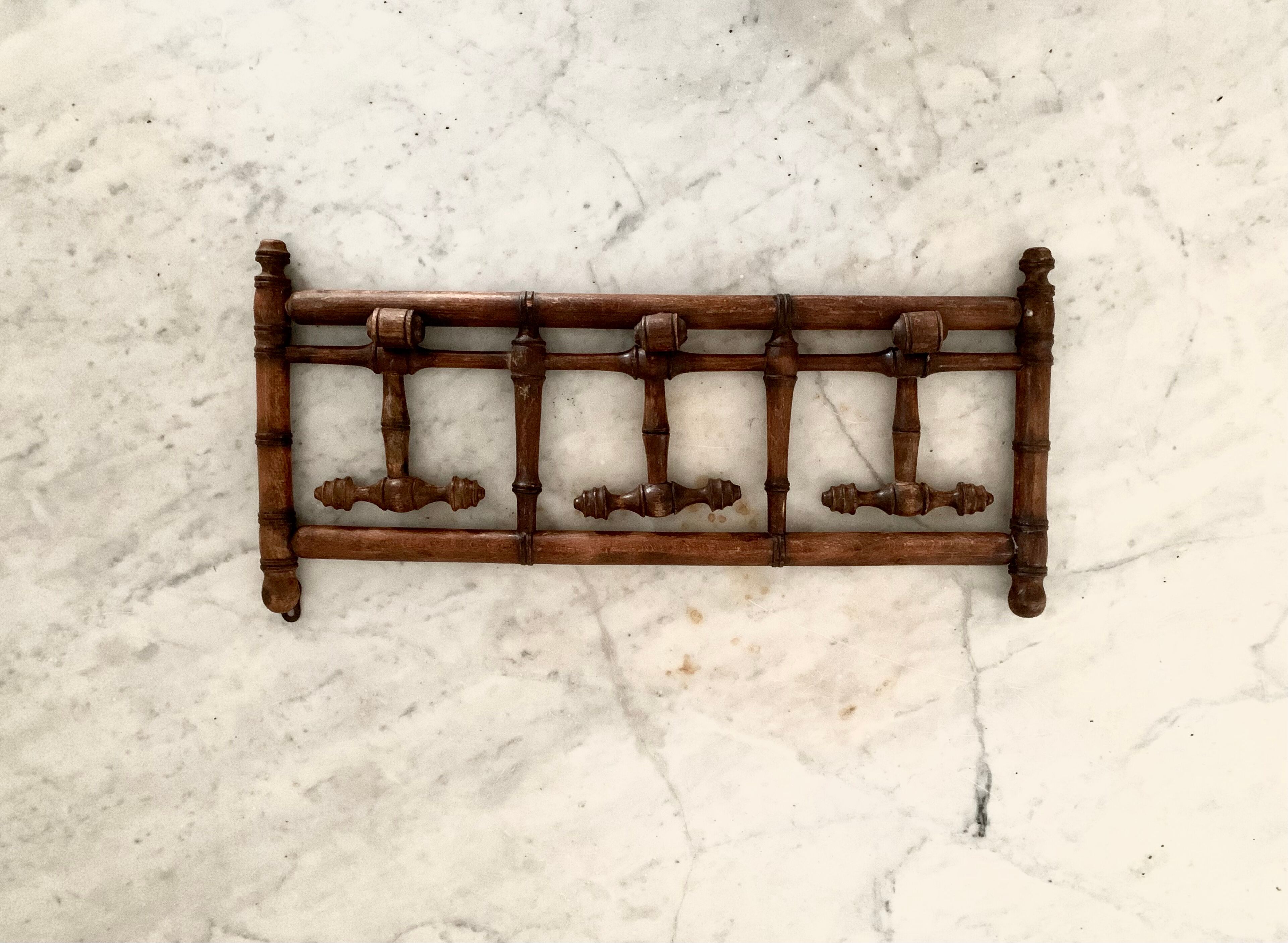 Retro coat rack