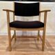 SUITE DE 4 FAUTEUILS ESTAMPILLE "HANS WEGNER" 1960.