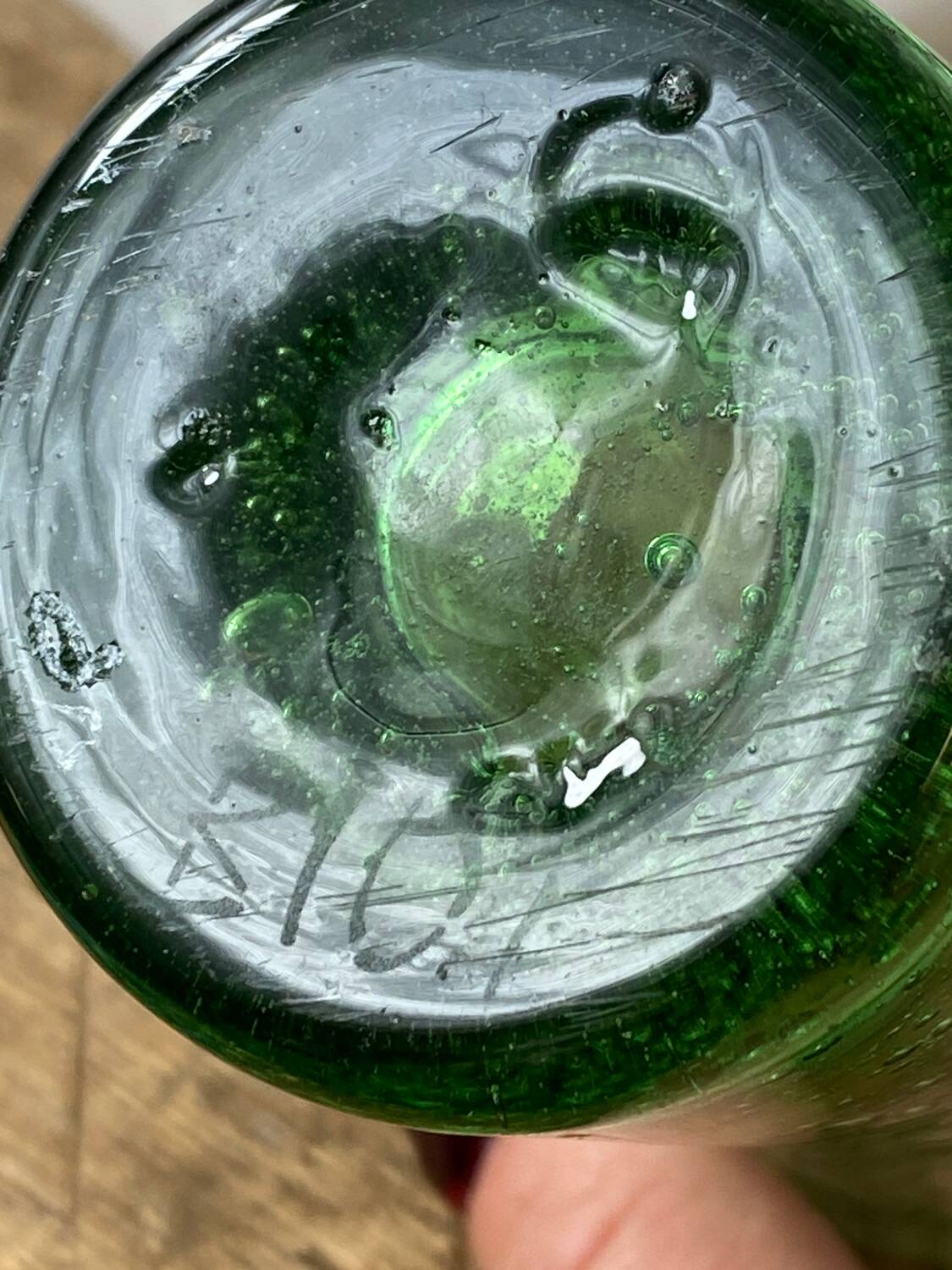 Biot bubble glass glass