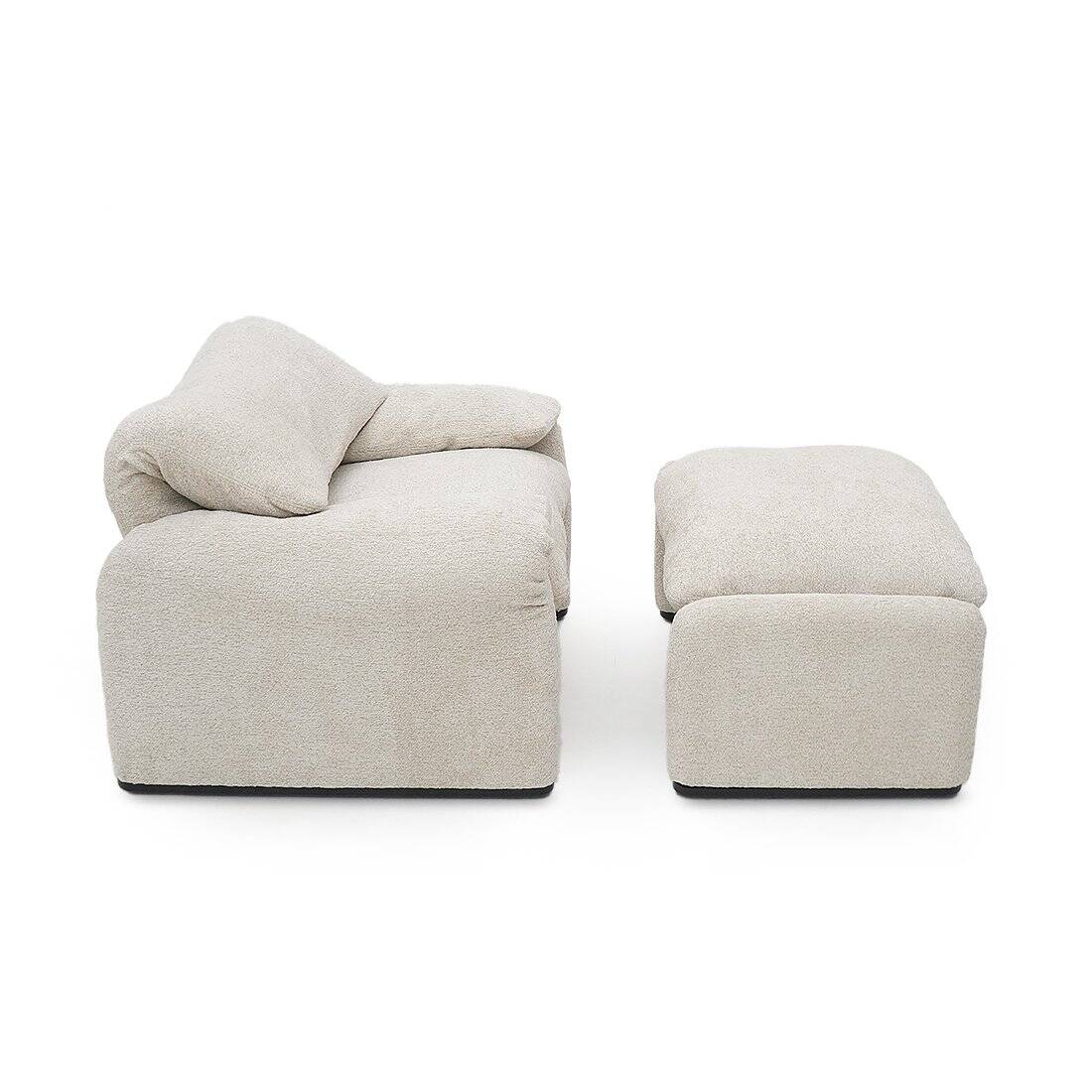 Maralunga armchair and ottoman set by Vico Magistretti for Cassina, 1970s.
