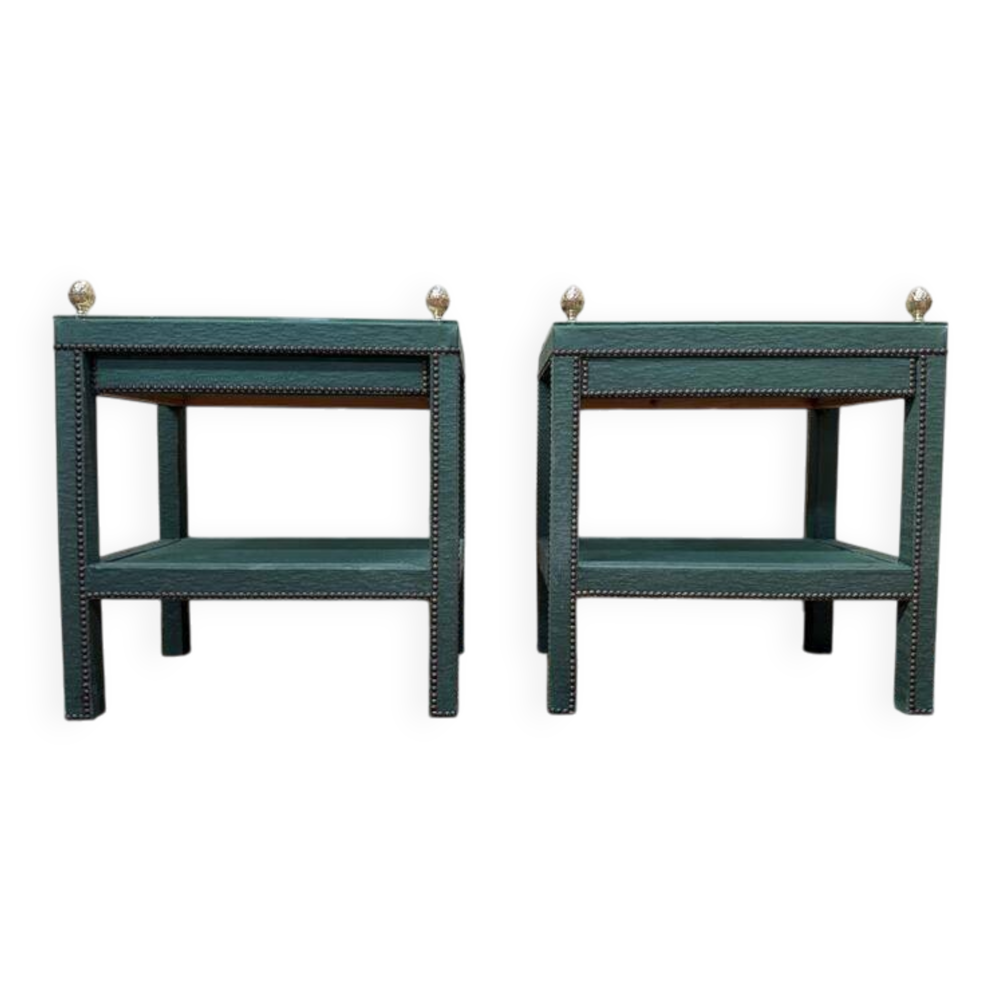 Paire de tables de chevets ou bouts de canapé 1970