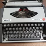 Olivetti Tropical typewriter - 1984