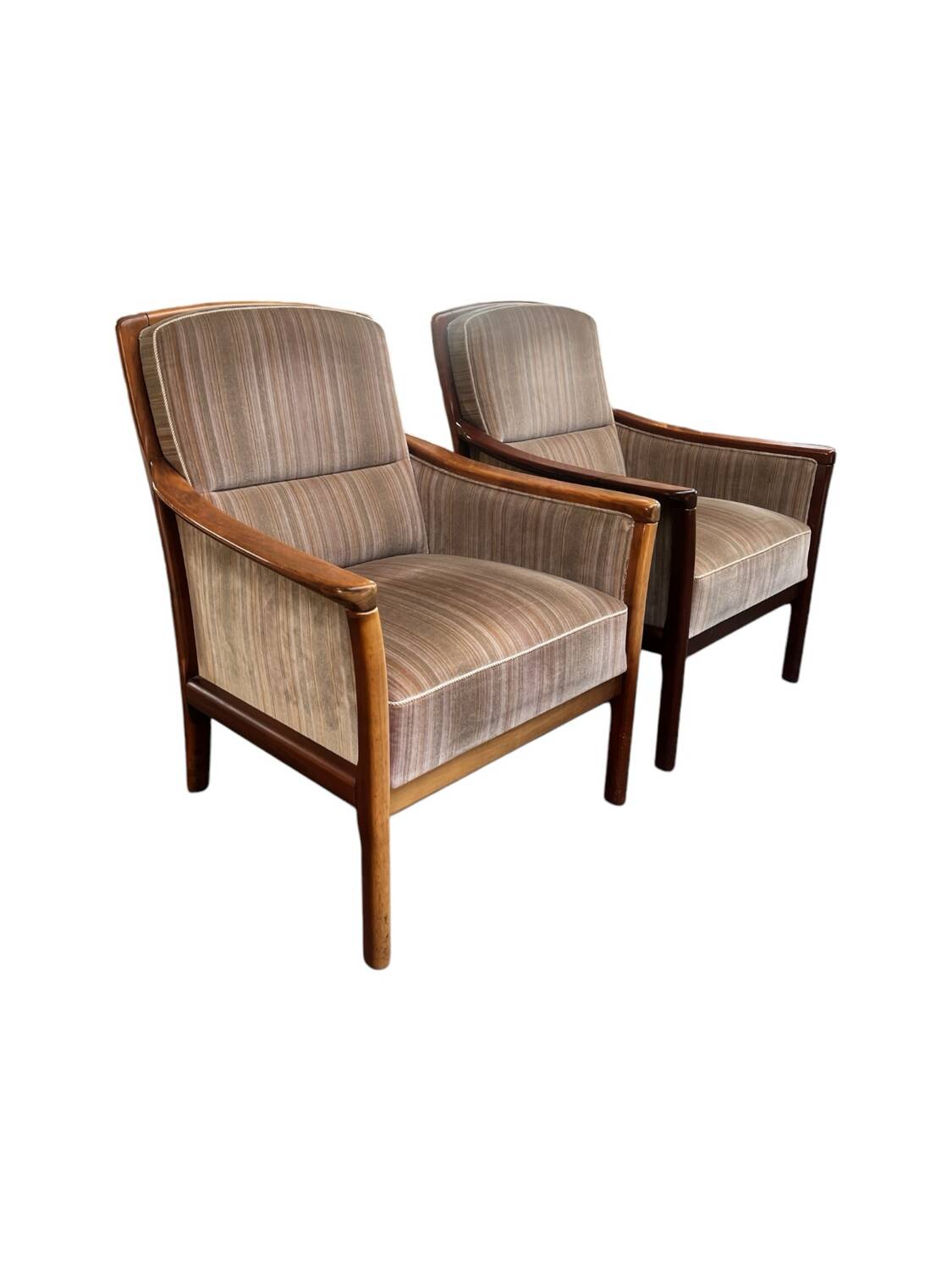 Deux sièges vintage
