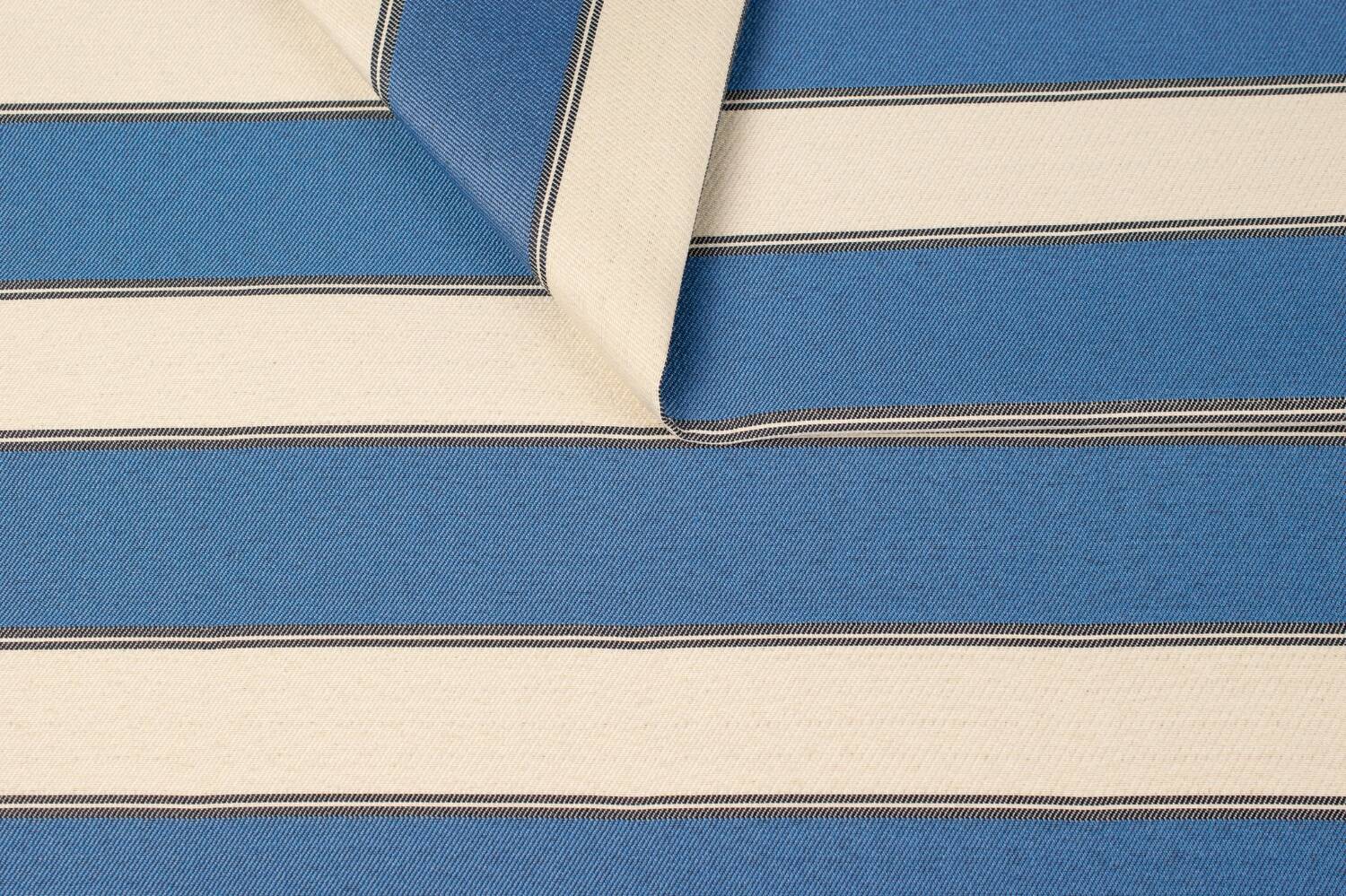 6 chaises en tissu rayé et bois de hêtre foncé