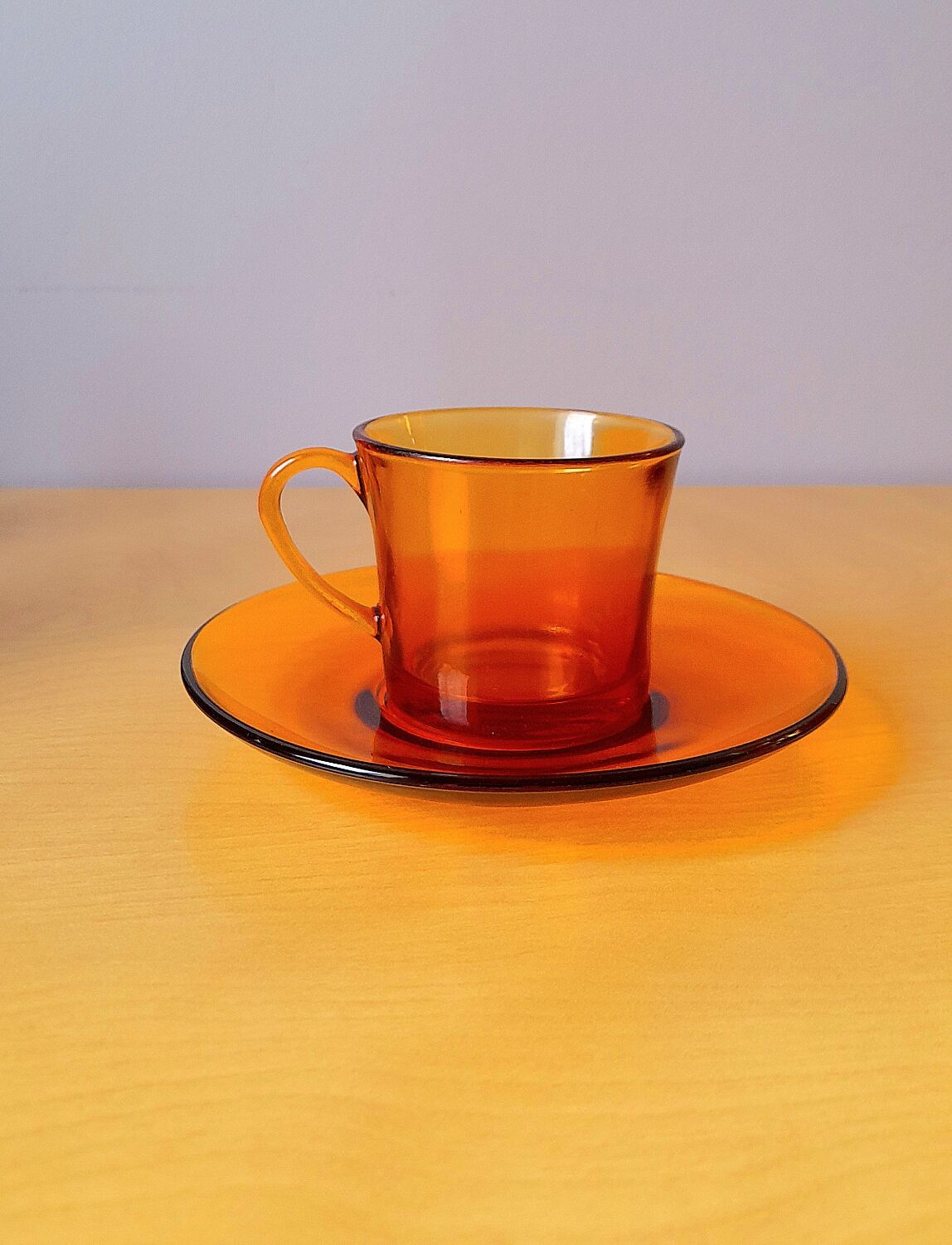 Amber coffee cups 70s