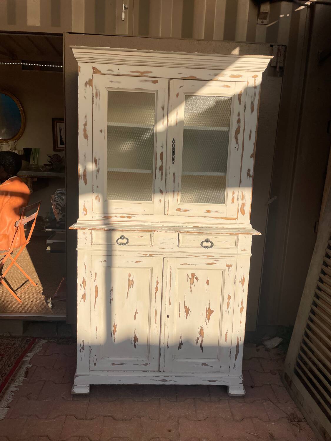 Restored buffet with 2 bodies