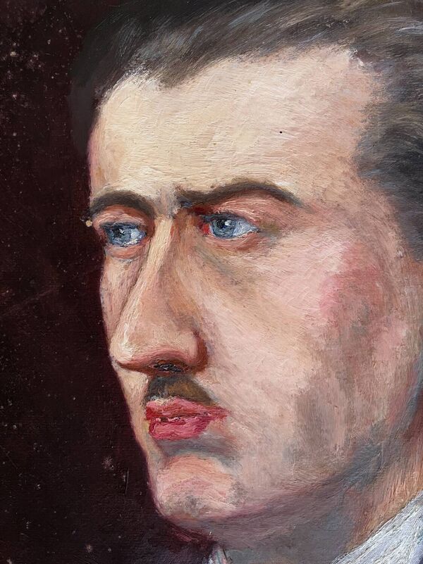 Peinture ancienne huile sur carton portrait homme en costume bleu