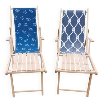 Pair of wood and fabric long chairs