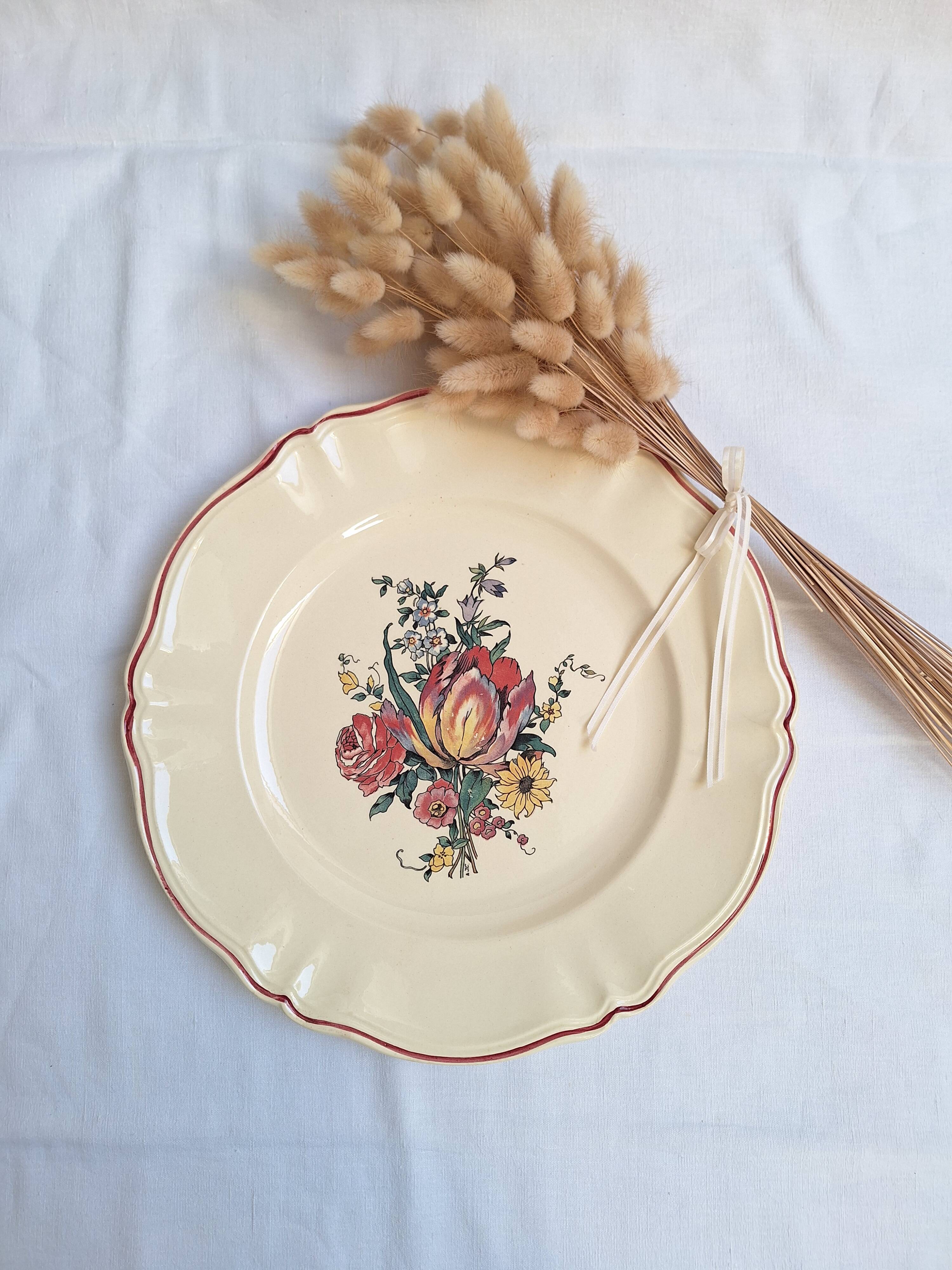 Large round dish Digoin Sarreguemines Model Lorraine