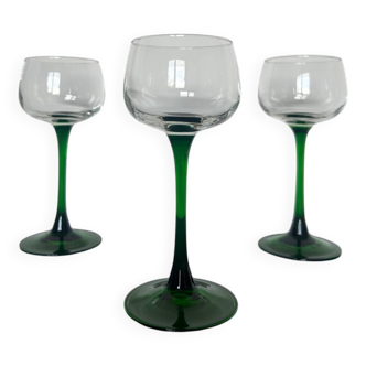 Set of 3 vintage stemmed glasses