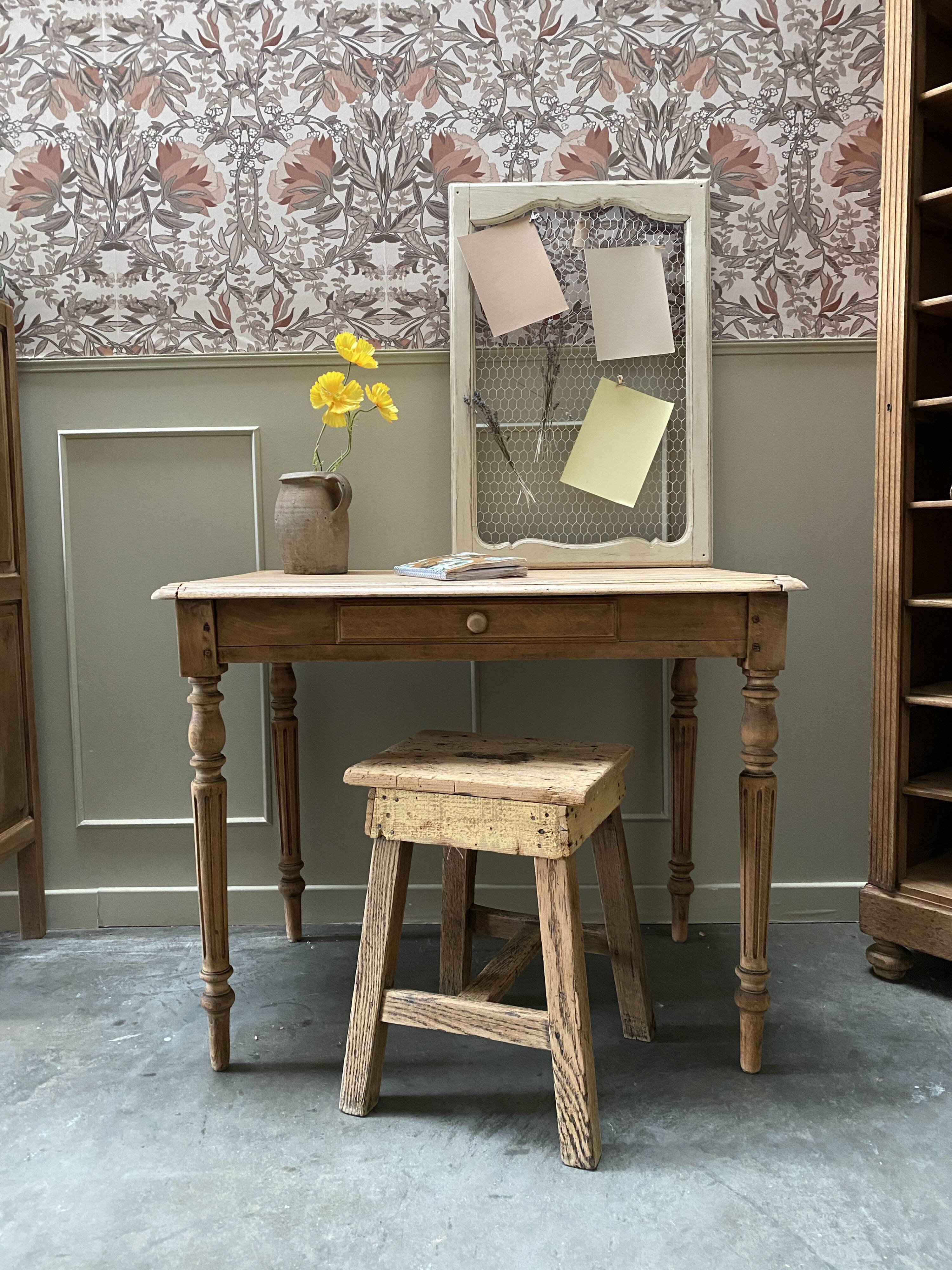 Small farmhouse table or desk
