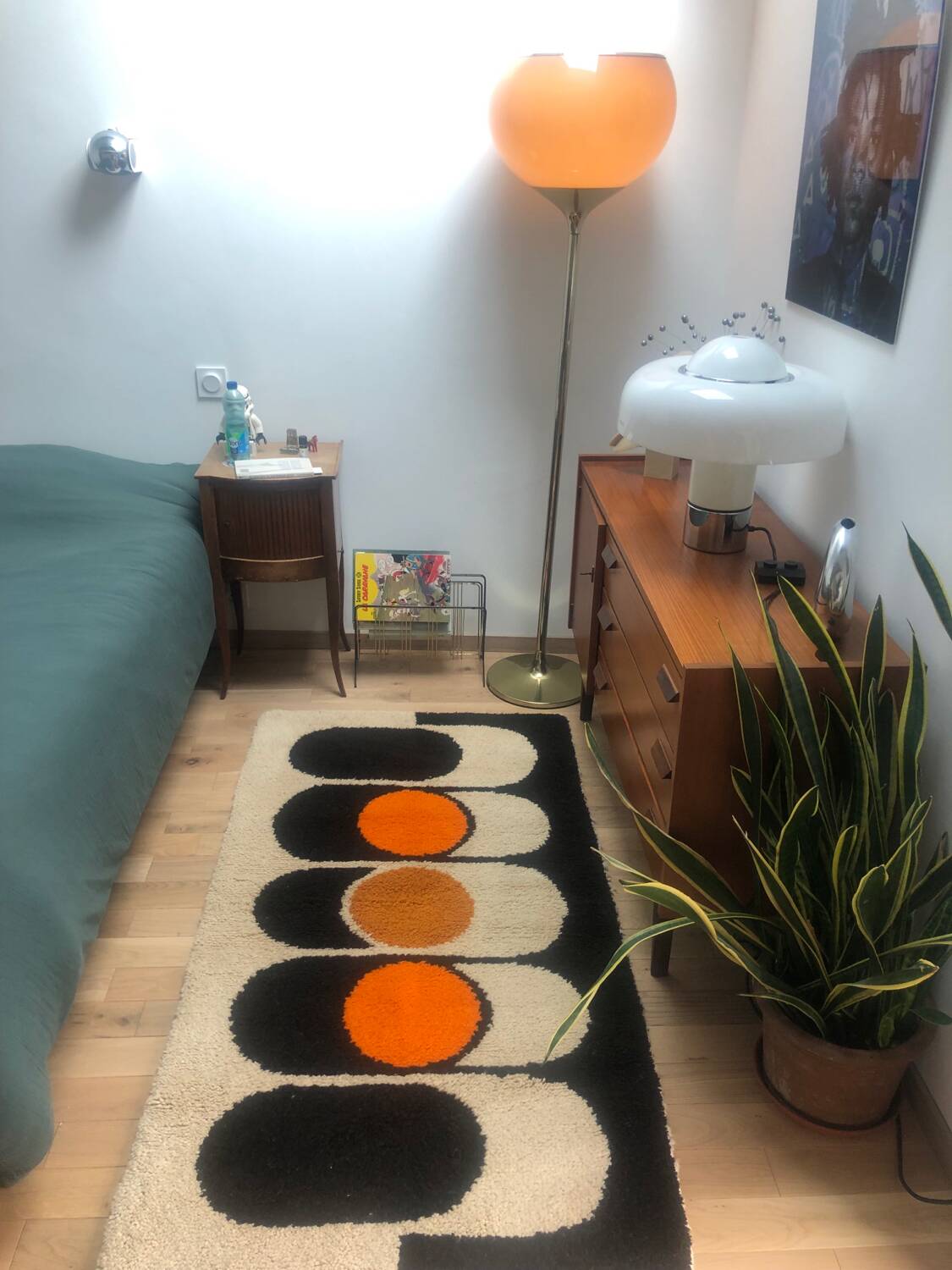 Space age vintage rug
