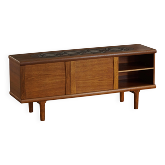 Hansen & Pedersen, independent teak credenza from mid-century modern, 1960s.