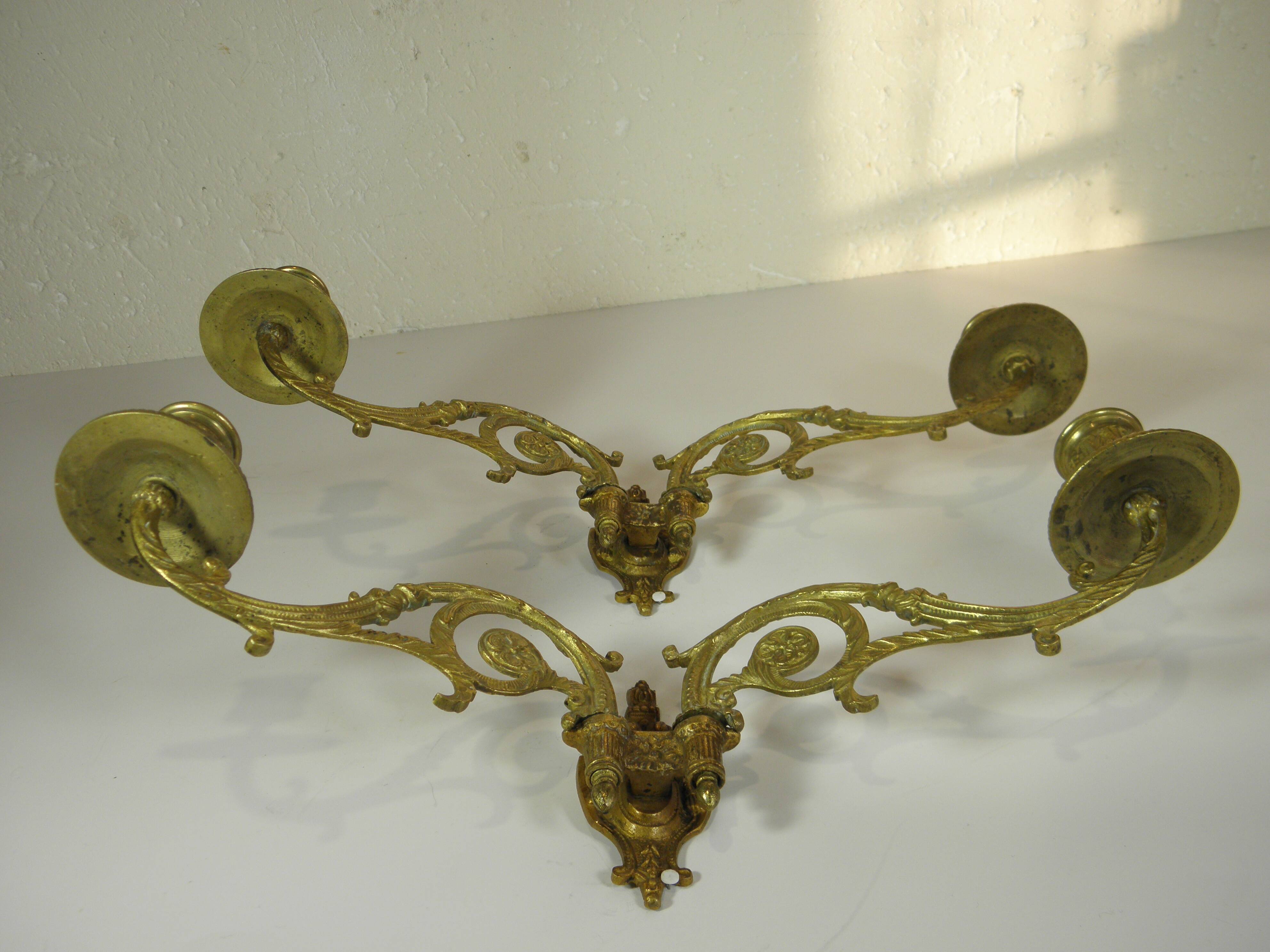 PAIR OF BRONZE WALL LIGHTS/CHANDELIERS
