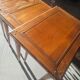 Set of 3 nesting tables in solid wood.