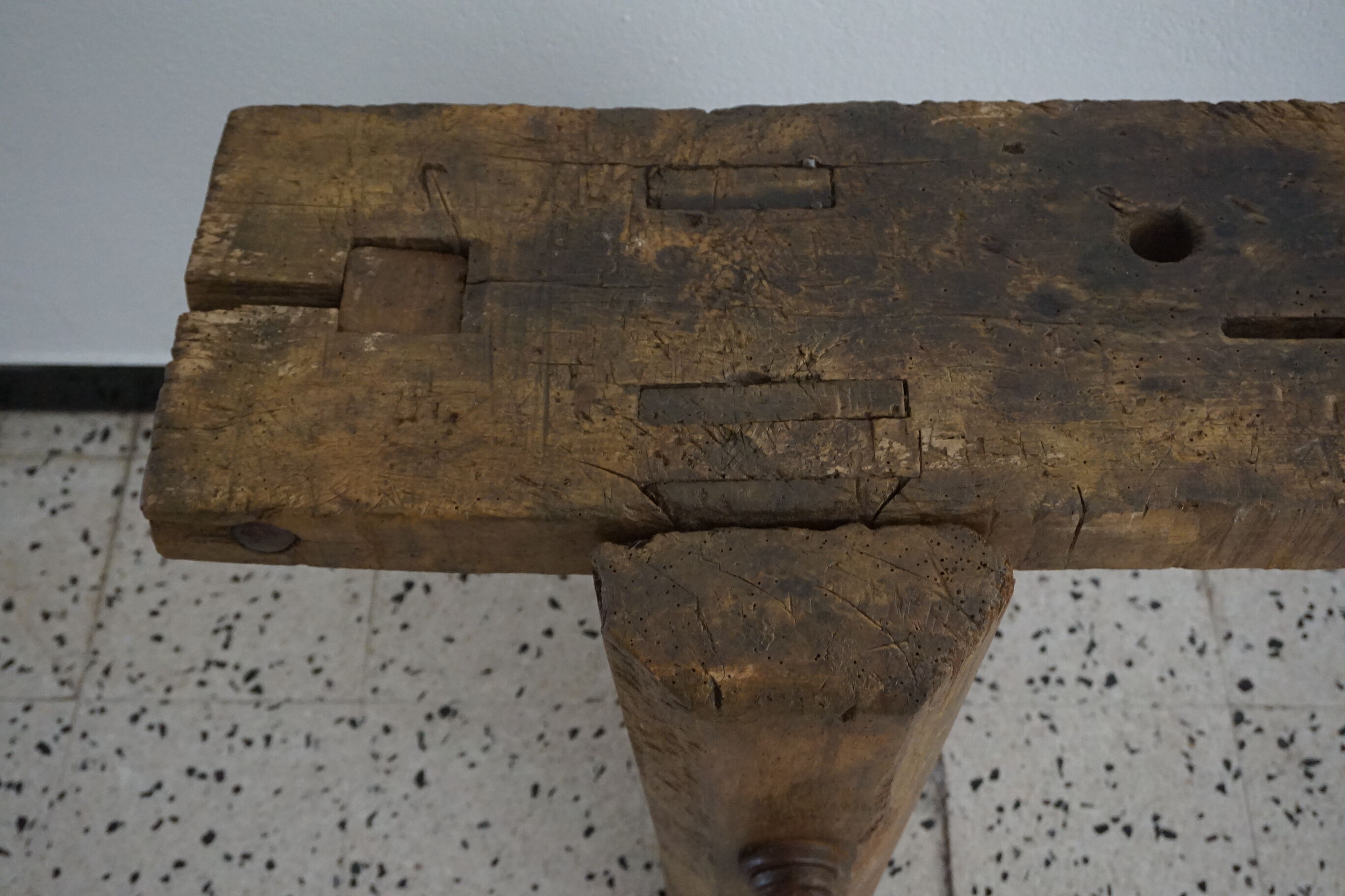 Carpenter's establishment