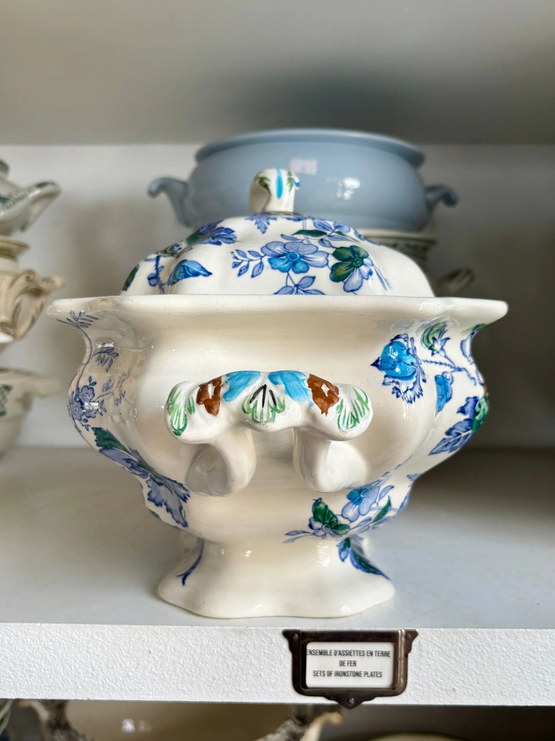 Mason's ironstone soup tureen, "Belvedere" service - early 20th century