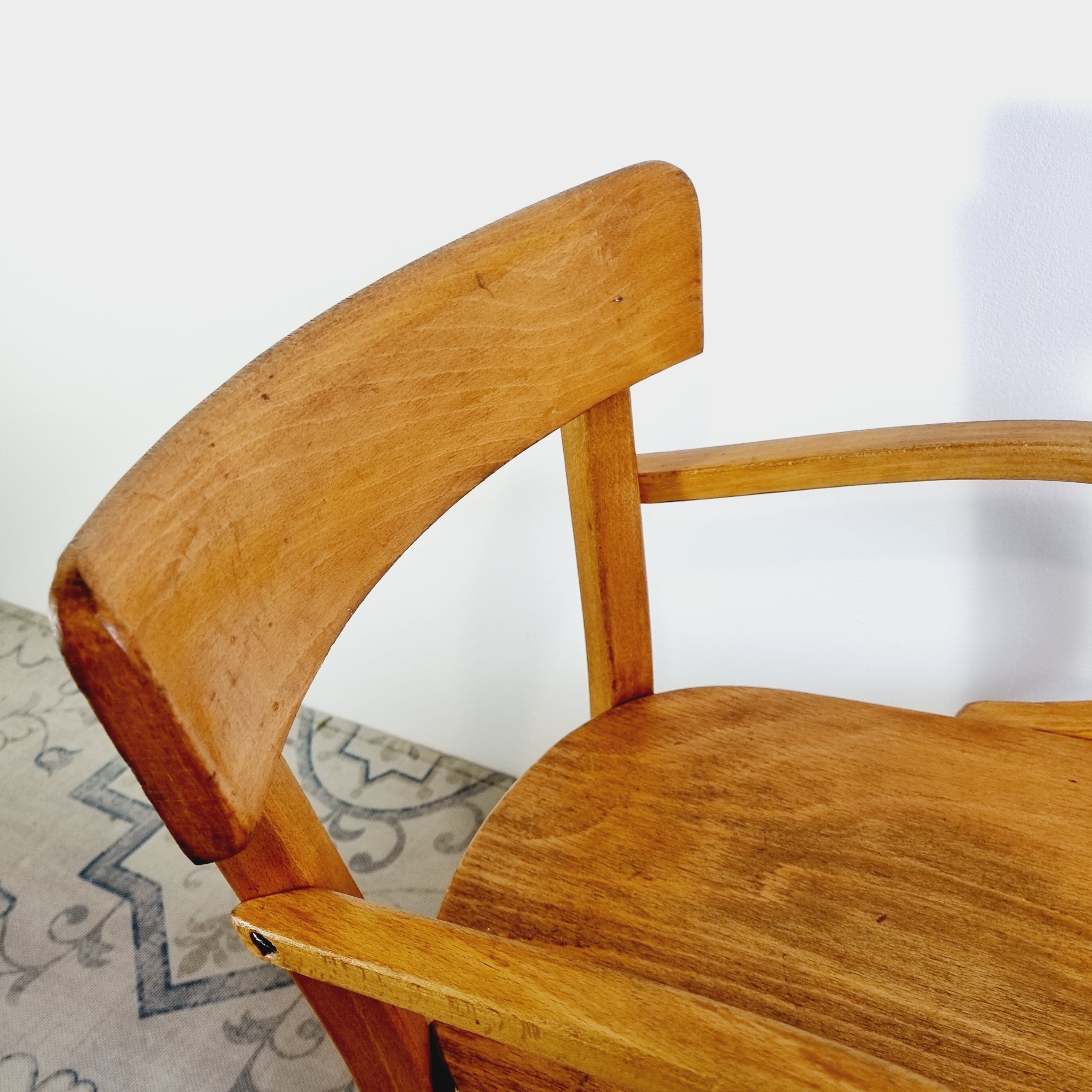 Baumann children's armchair