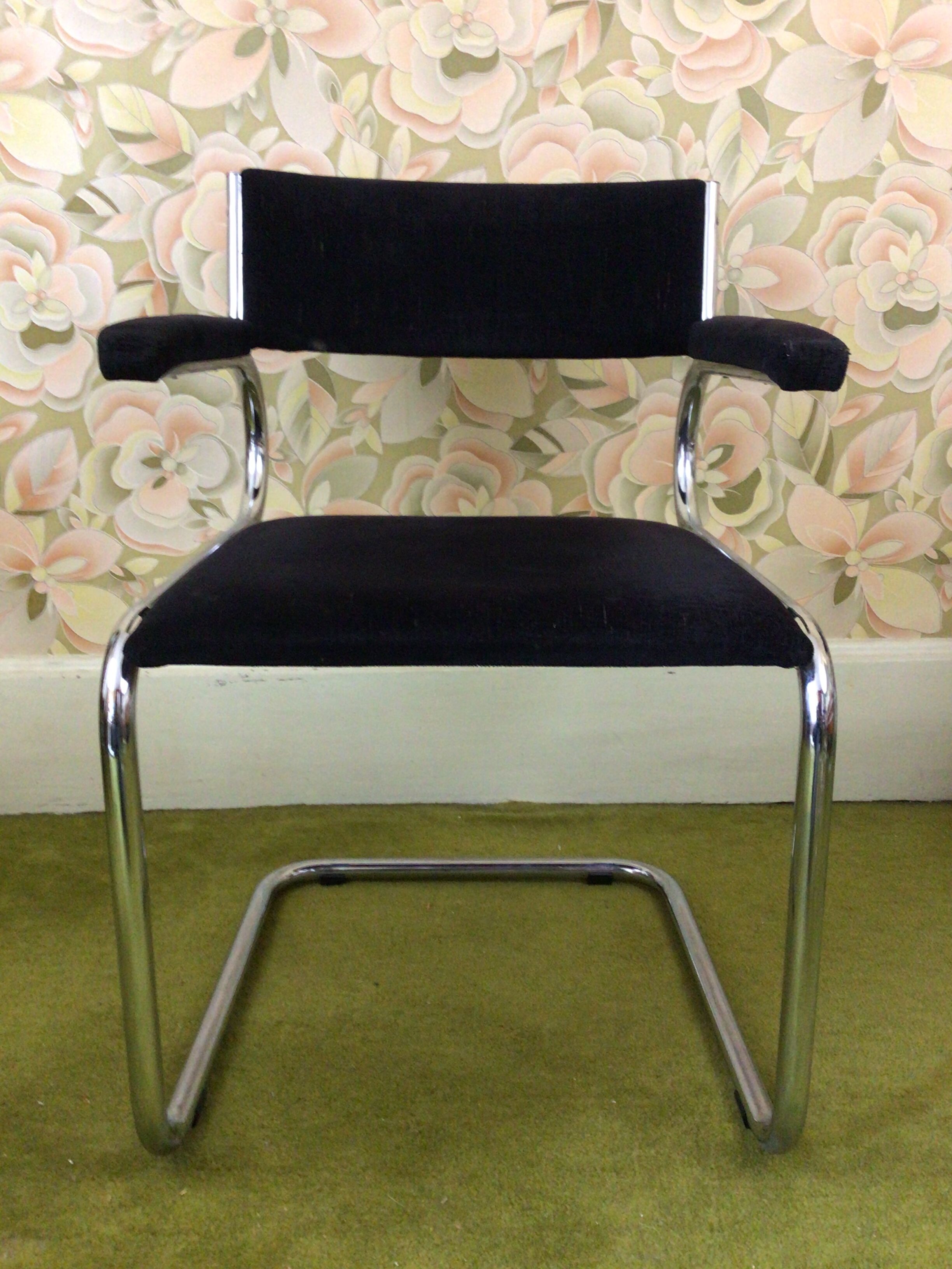 Suite of 3 chairs 70s