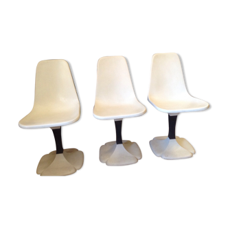 3 Gautier white chairs