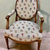 Medallion armchair in natural wood from louis xvi xviii eme century