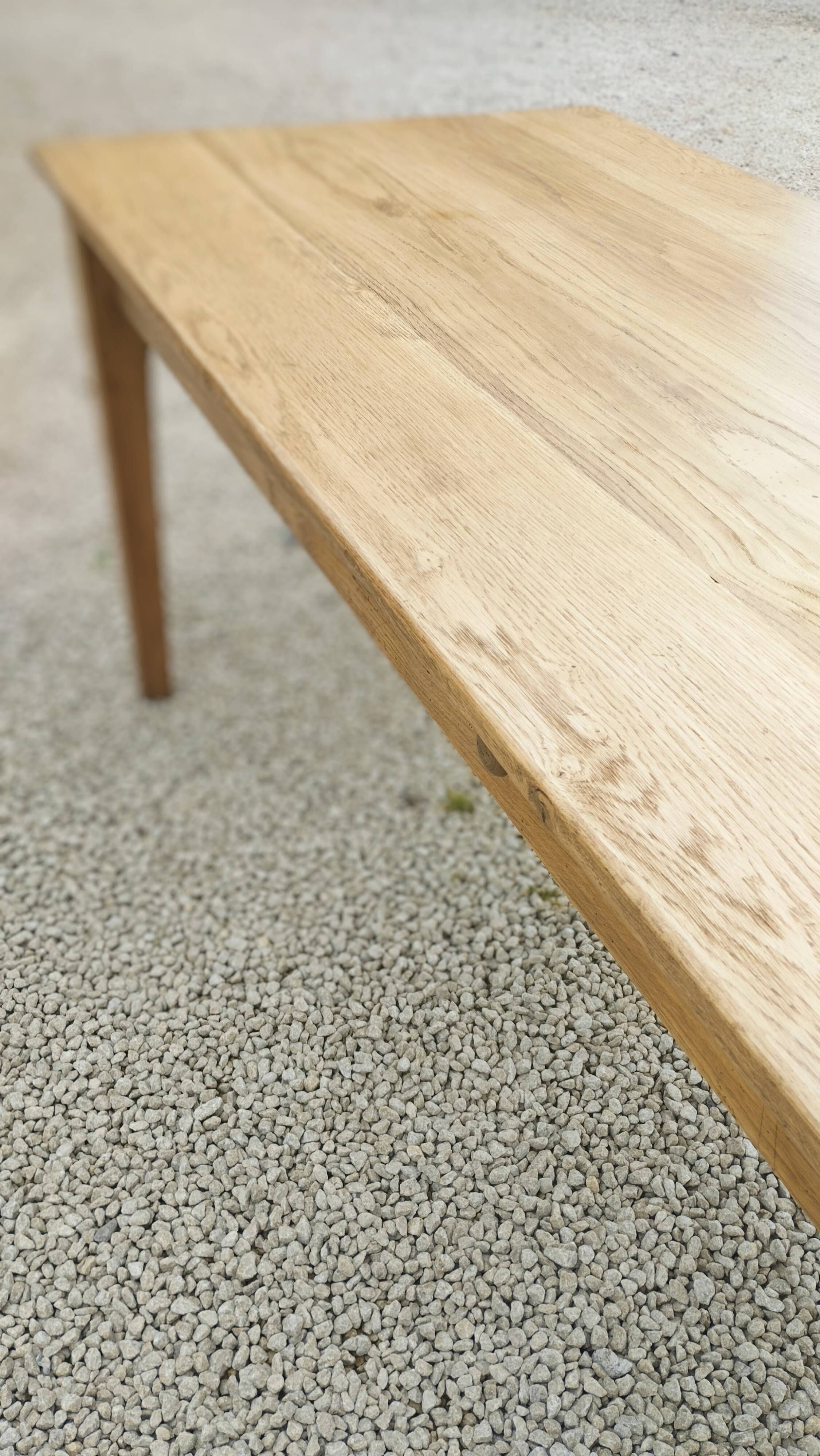 Solid oak farmhouse table 220cm x 75cm