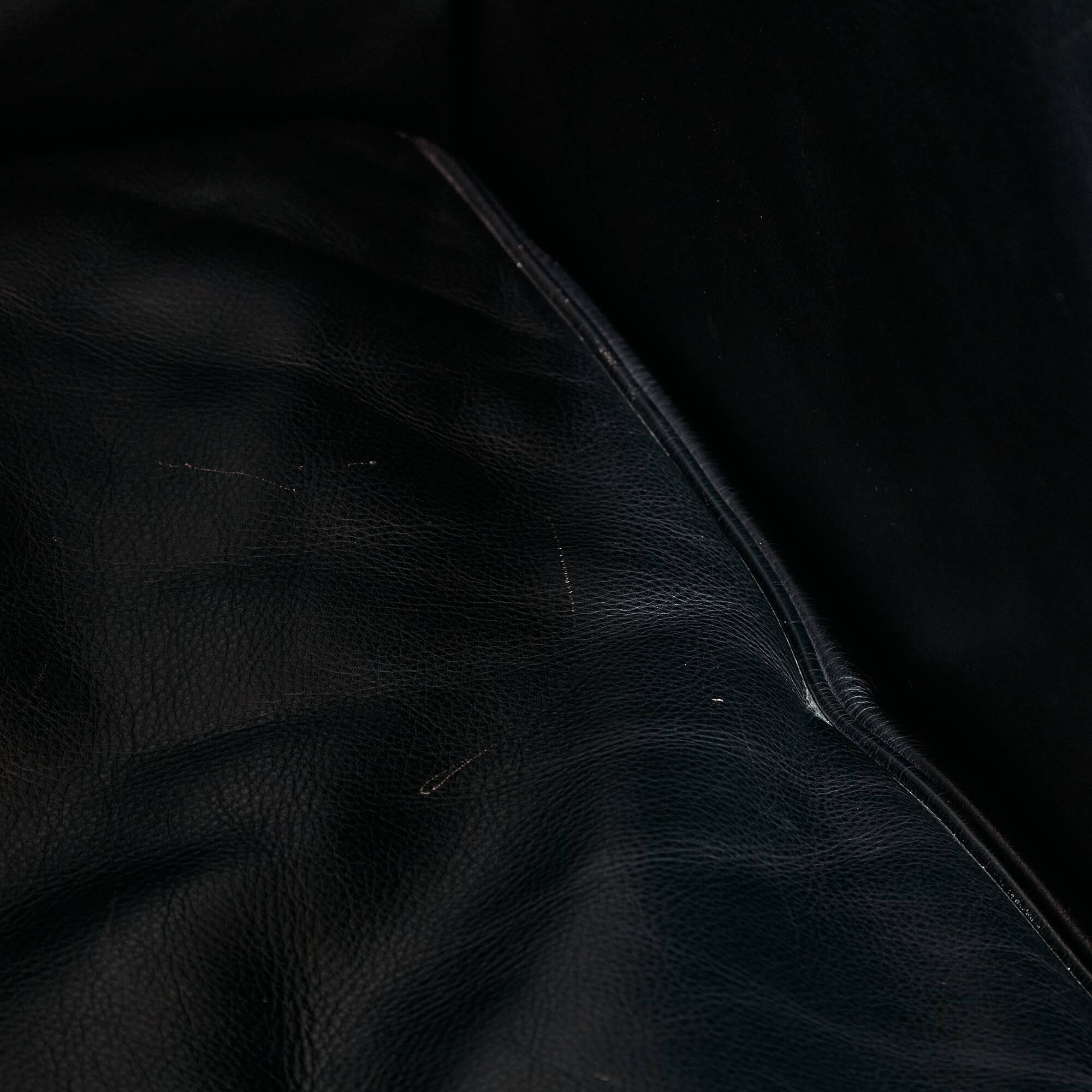 LC2 sofa by Le Corbusier, Pierre Jeanneret and Charlotte Perriand for Cassina