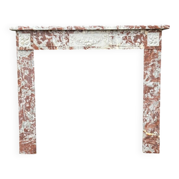 Cheminée de style Louis XVI en marbre rouge royal et blanc de Carrare vers 1900