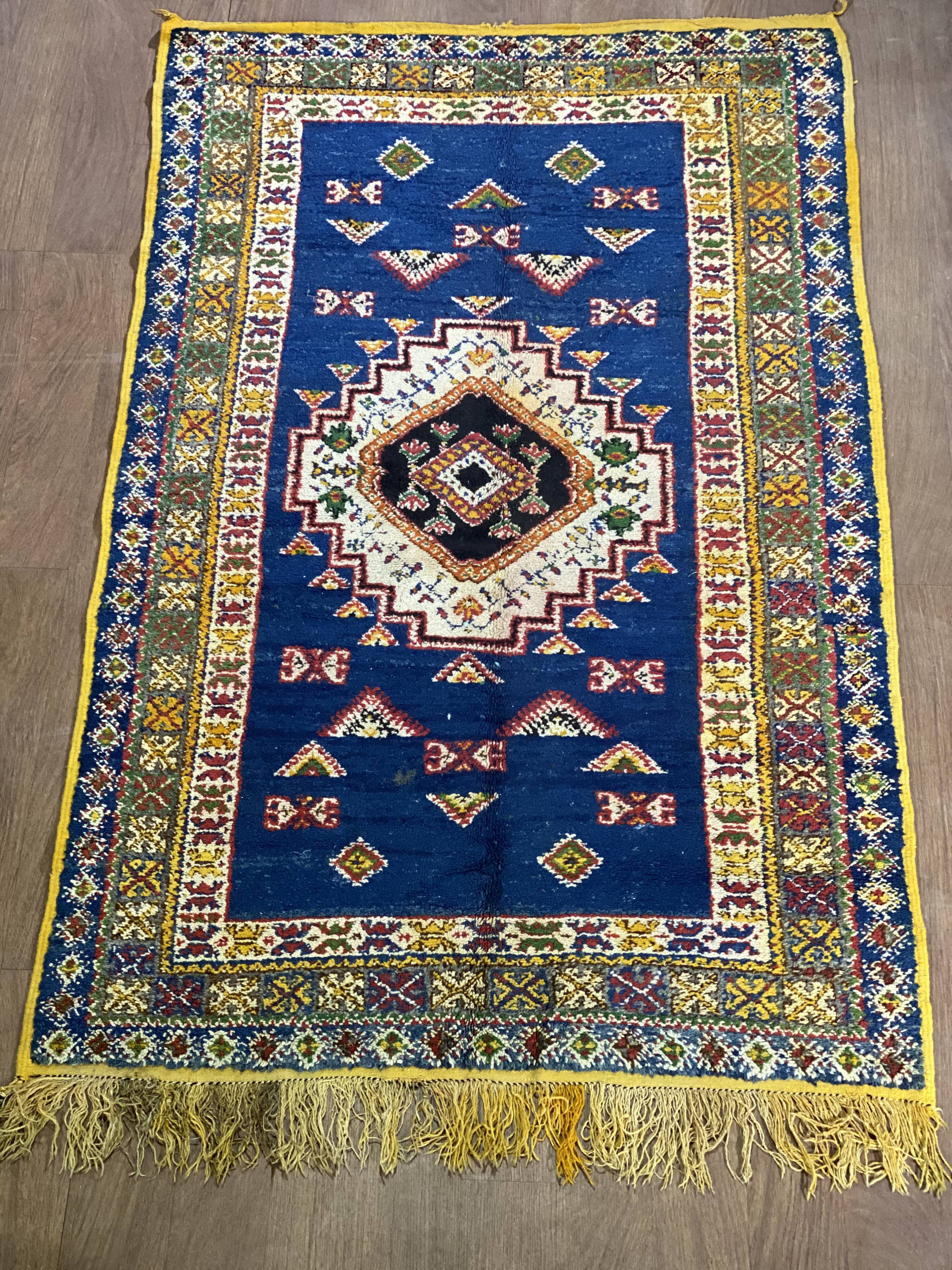 Carpet berber taznakhet