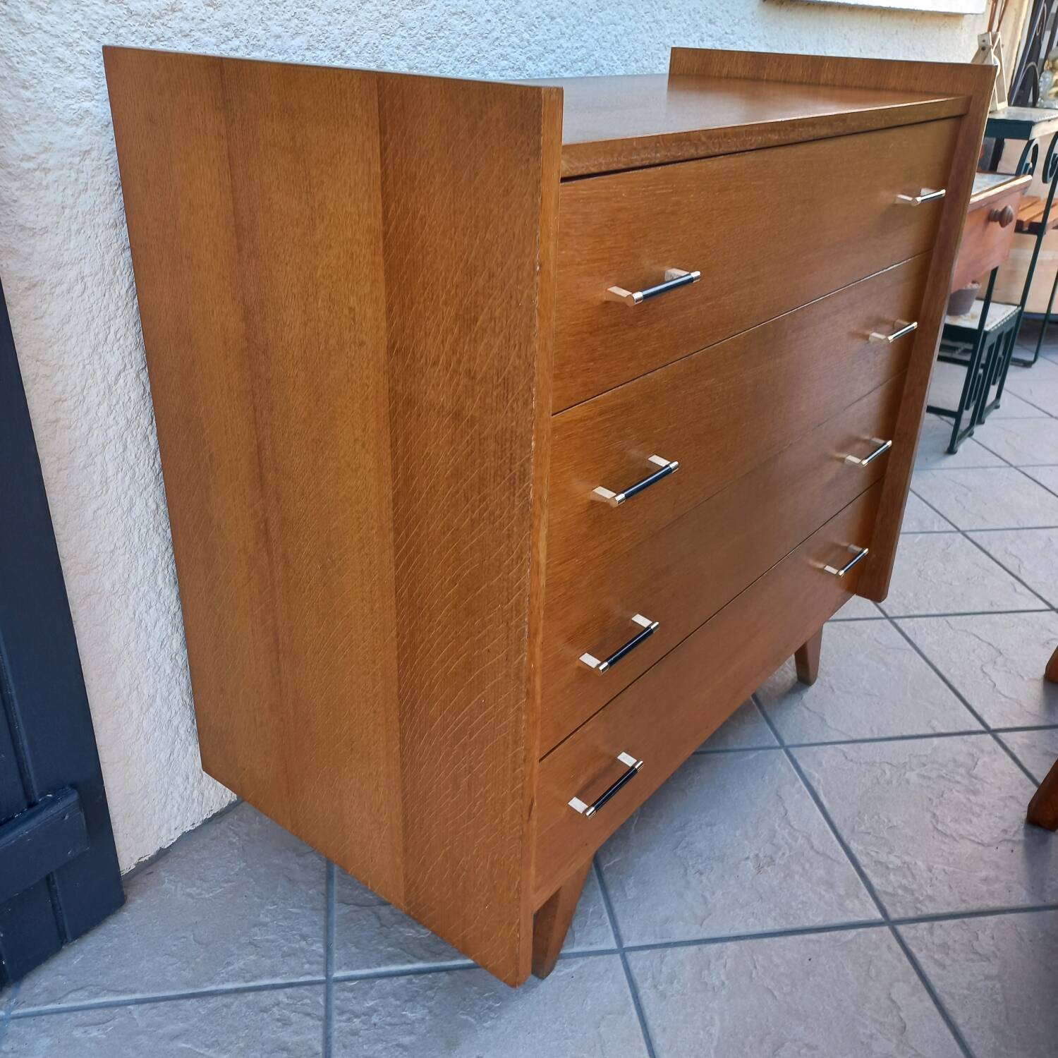 Vintage chest of drawers
