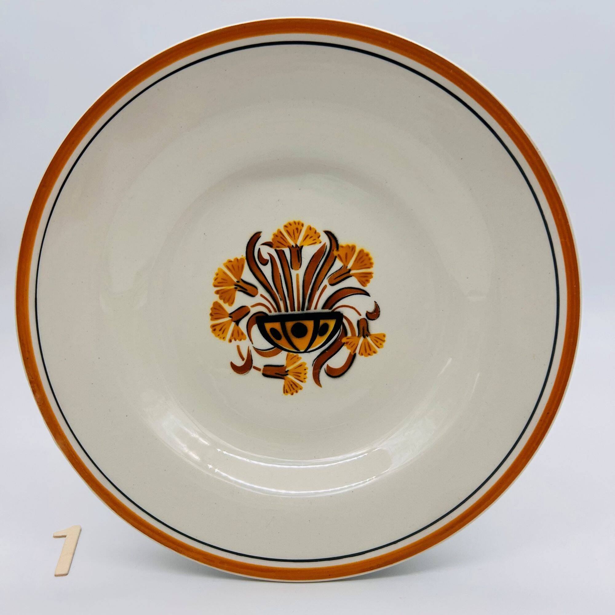 6 Deep Plates, Creil and Montereau – Pansy Model.