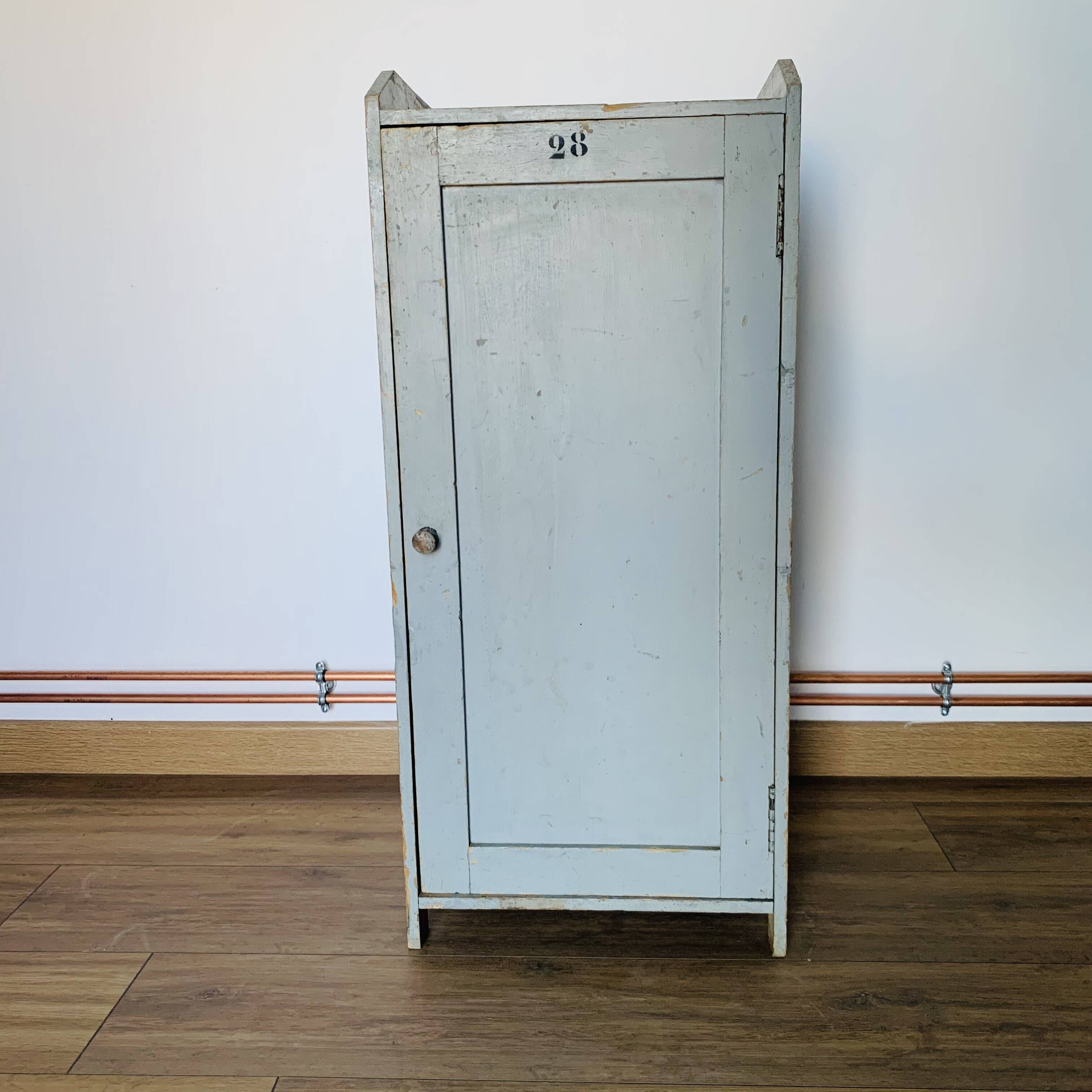 Boarding furniture