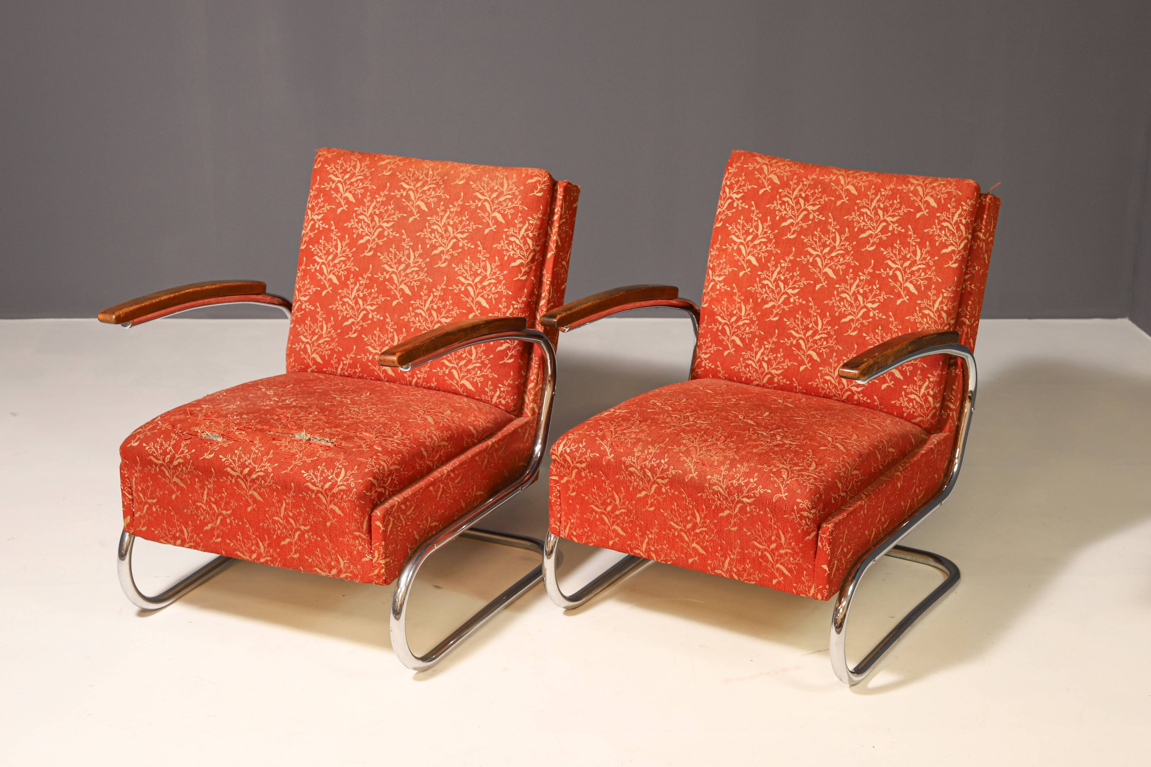 Functionalist Upholstered Armchair by Mücke-Melder | 1930s, Czechoslovakia