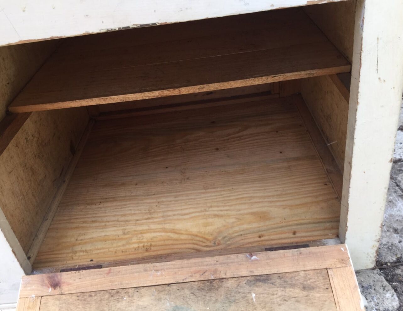 Vintage white skated buffet