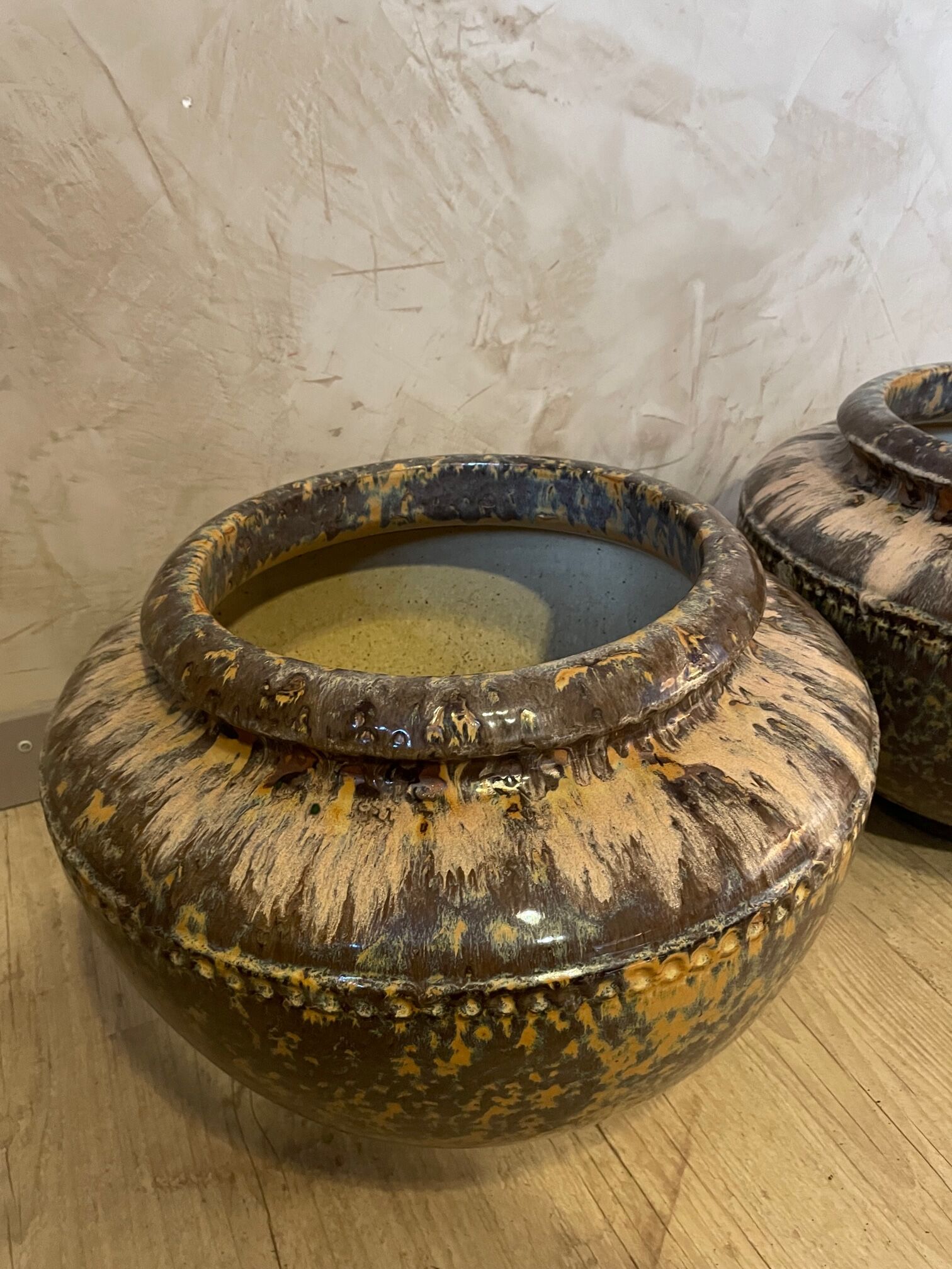 Pair of ceramic pots