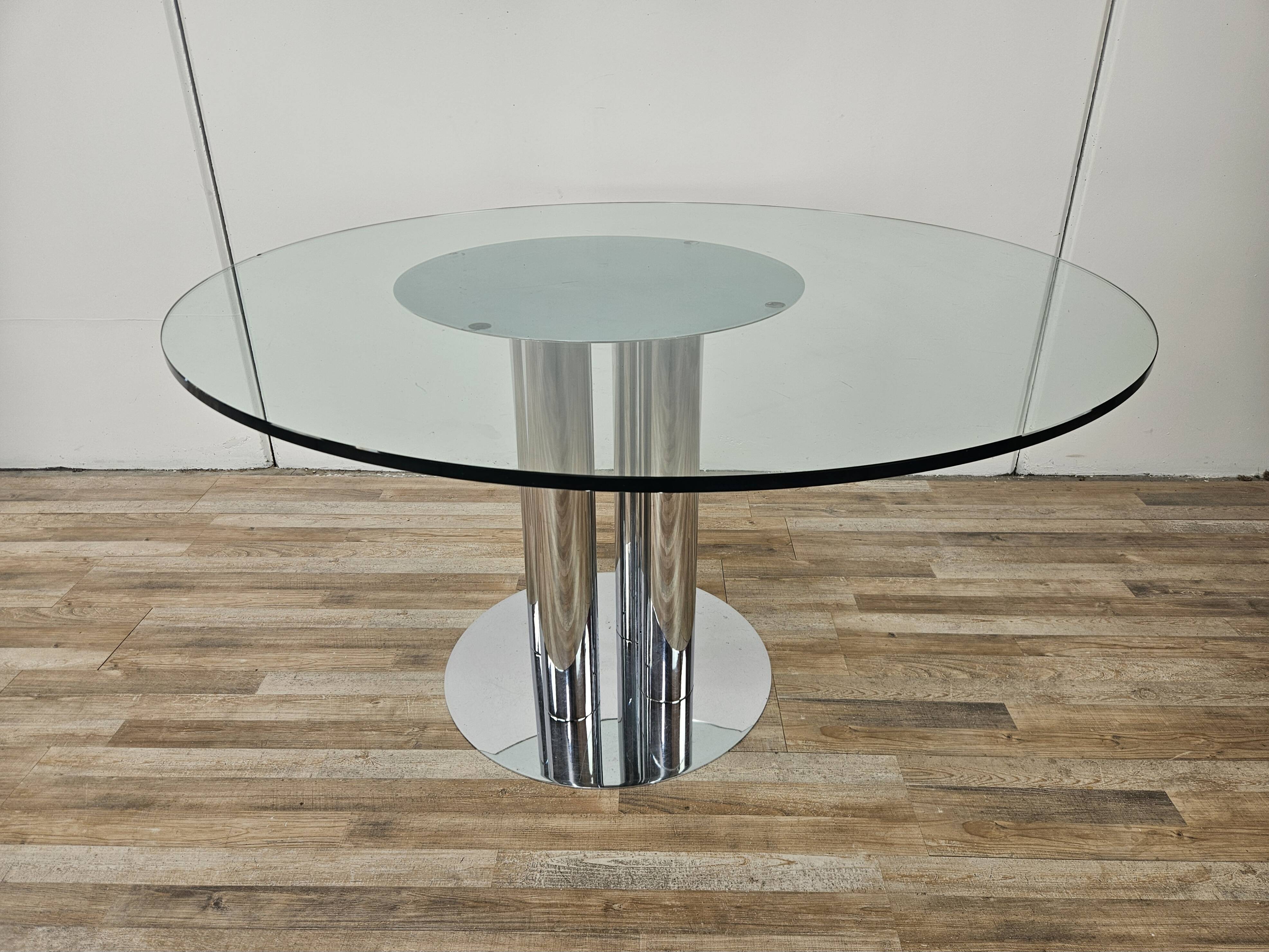 Vintage 70's metal table with round glass top