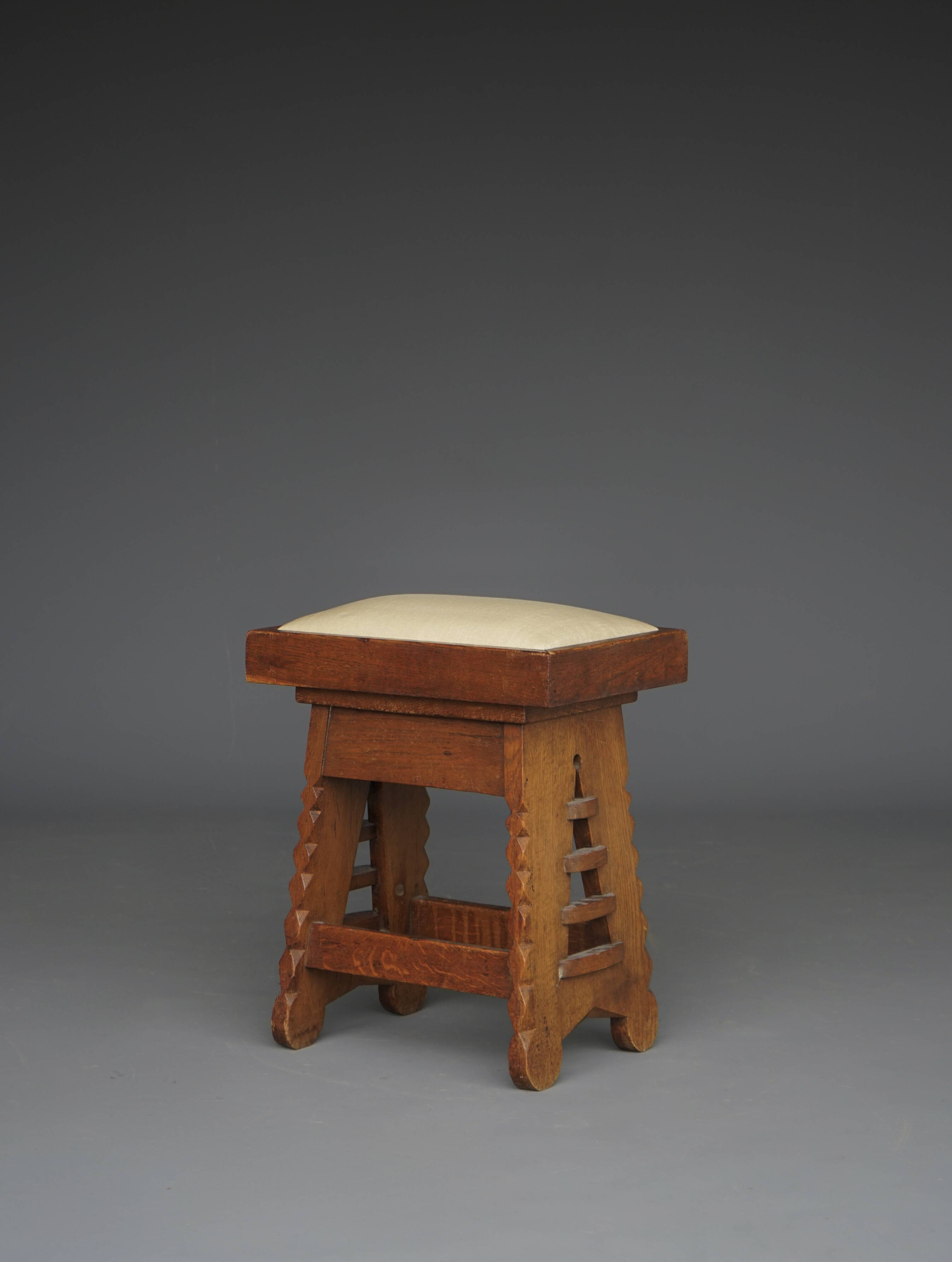 Oak Stool in the manner of architect CJ Blaauw, Amsterdam School /Art Deco