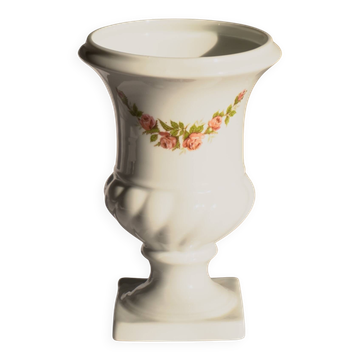 Vase Médicis à décor floral, en porcelaine de Limoges
