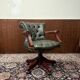 Chaise de bureau Chesterfield verte en anglais