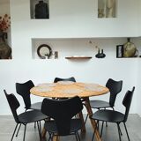 Table à manger en rotin des années 60