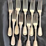 9 antique forks and 9 spoons grade 84 with classic décor