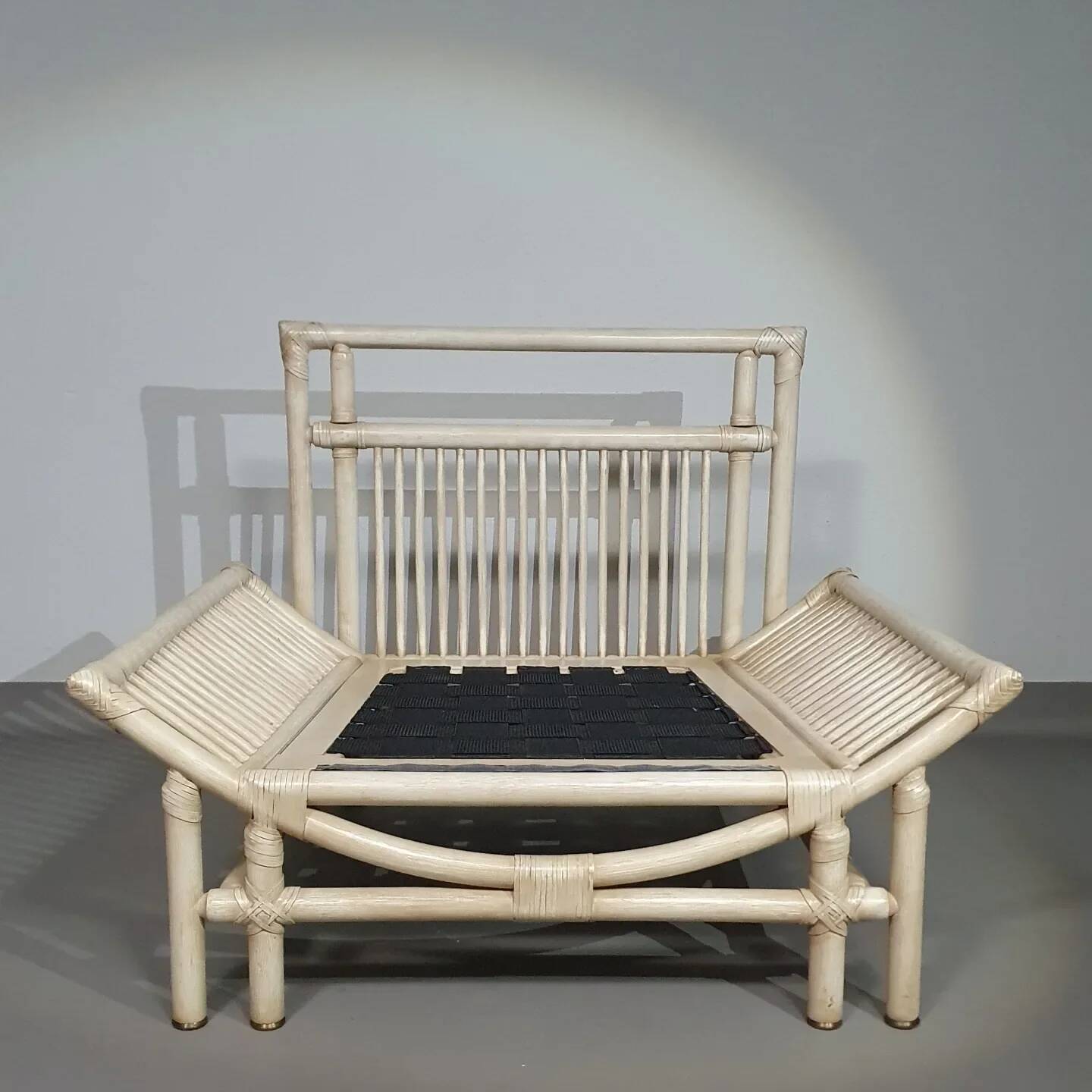 Large bamboo / rattan love seat 80's