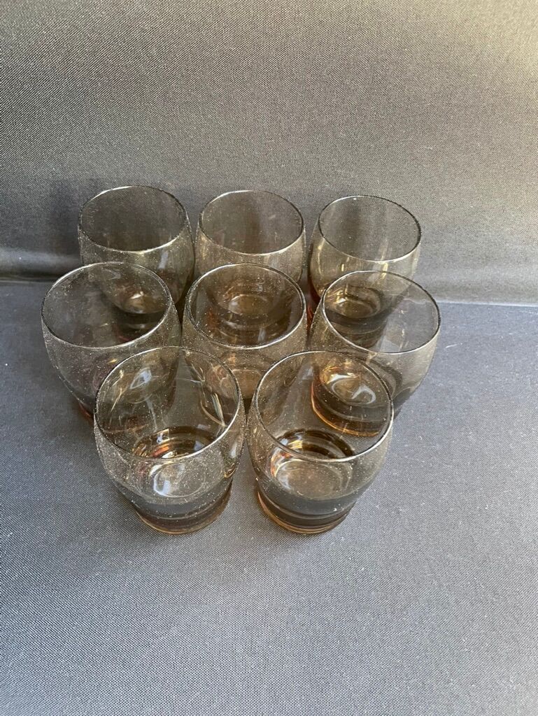 Liquor service smoked glass