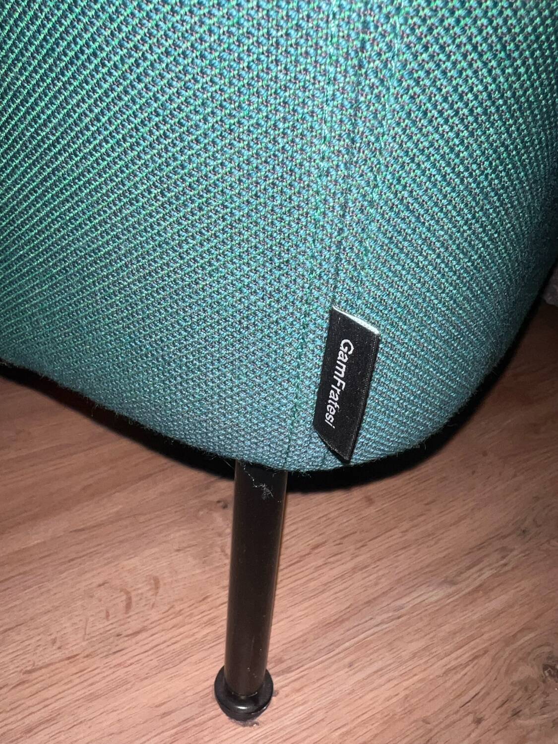 Canapé Silhouette Hay by Gamfratesi