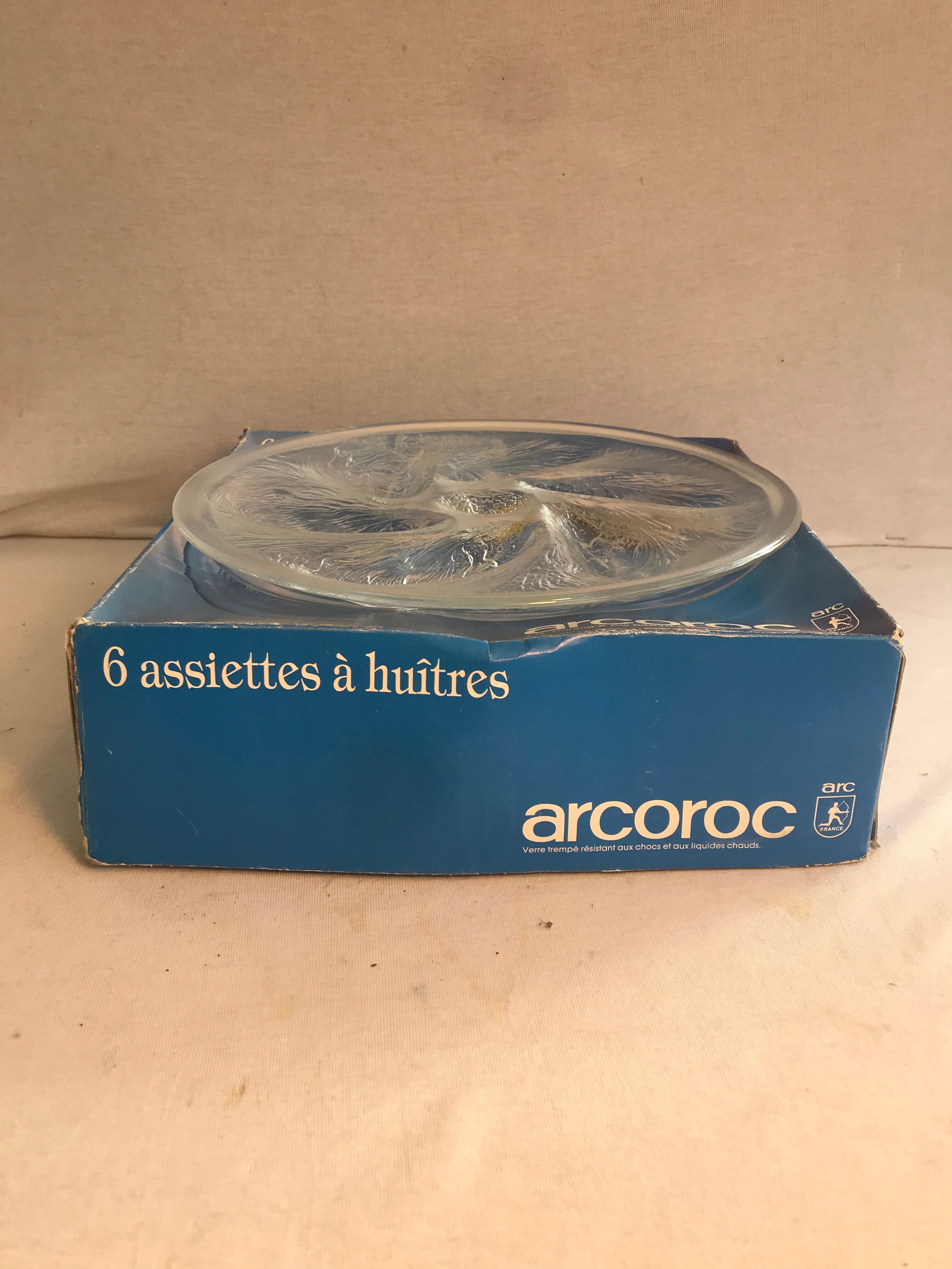 Series 6 old oyster plates Arcoroc moulded glass - vintage box