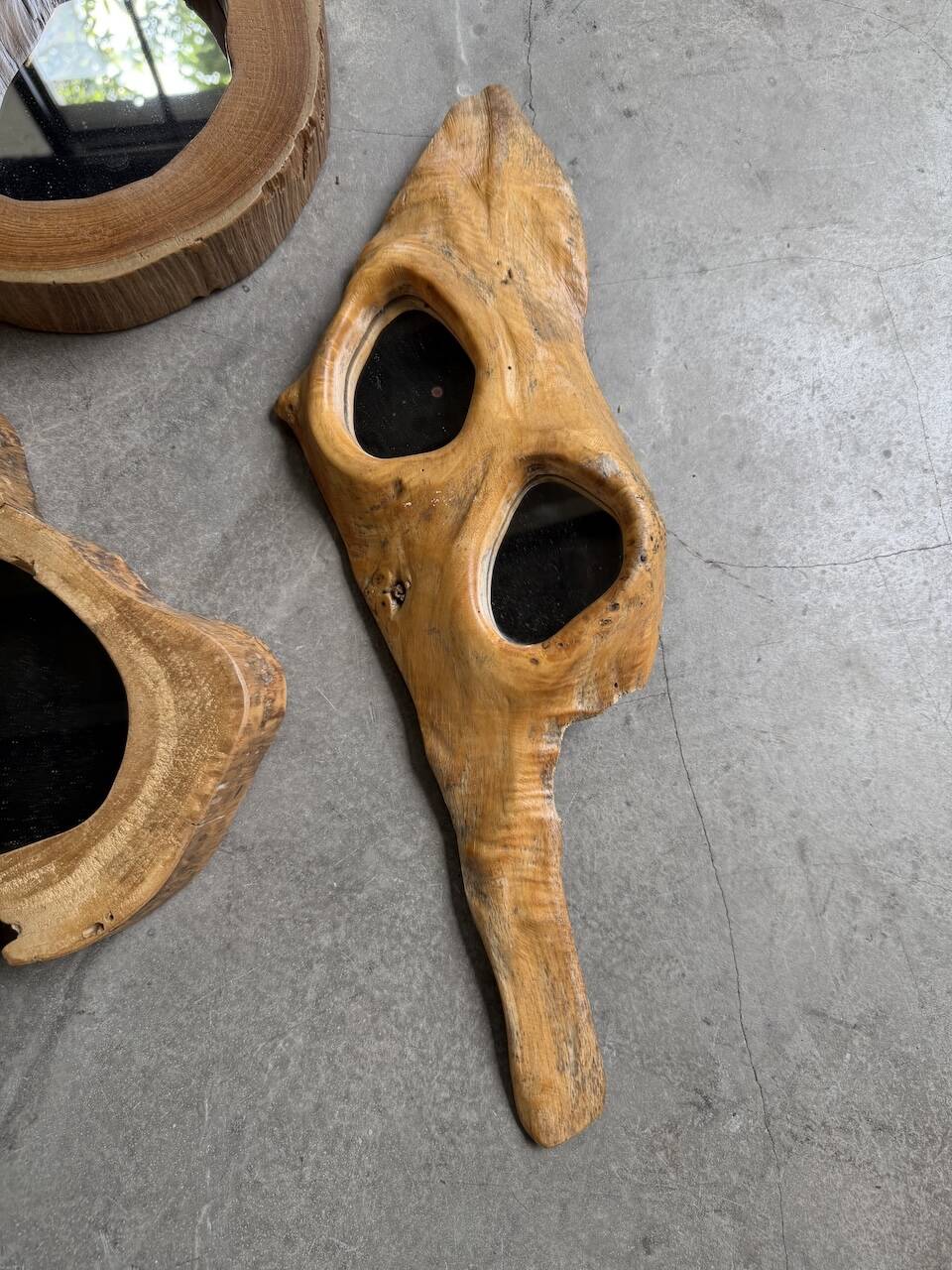 Set de 4 miroirs organiques brutalistes en bois années 50