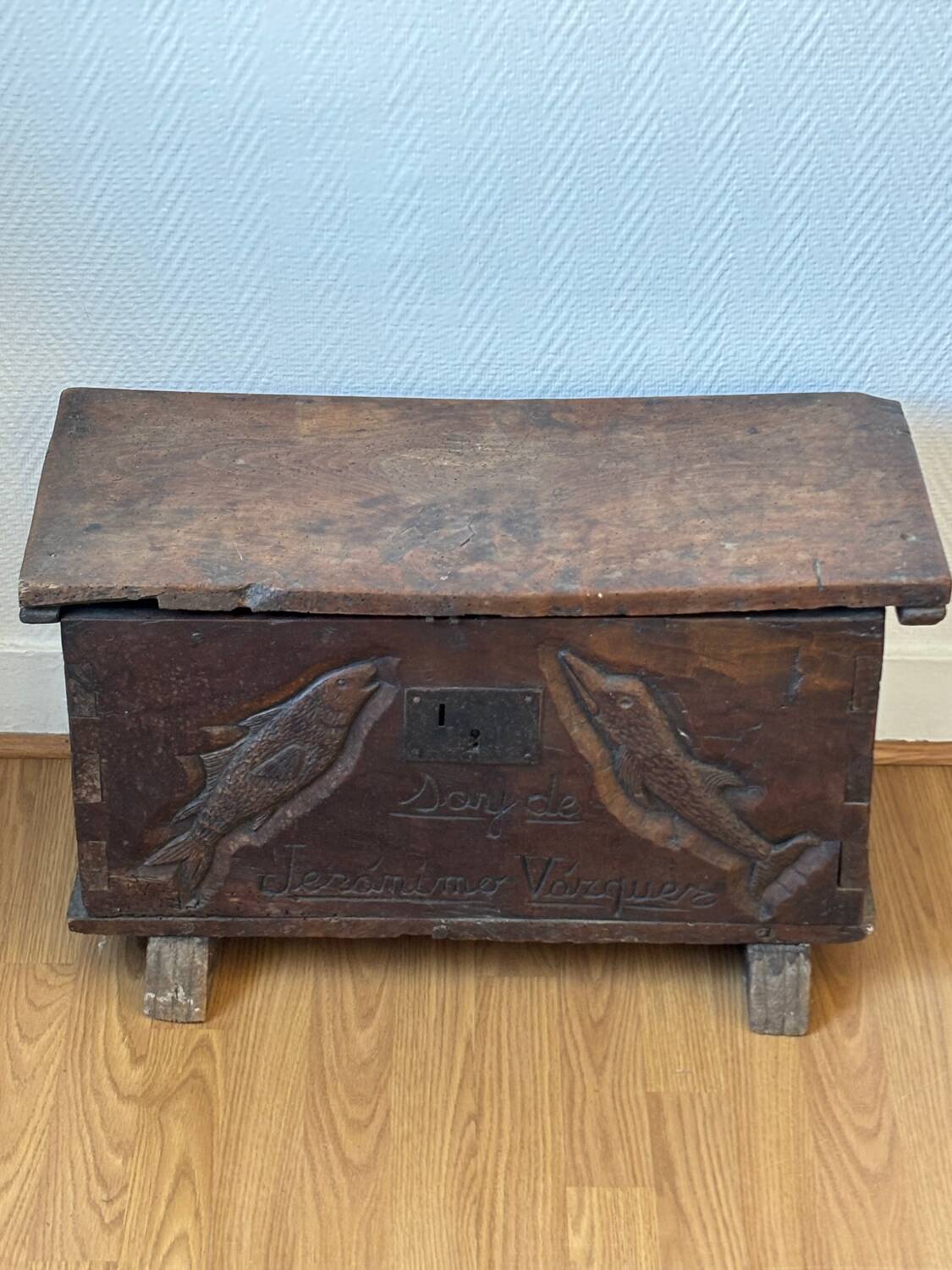 Old Spanish chest with a carved inscription — “I am from Jerónimo Vázquez”