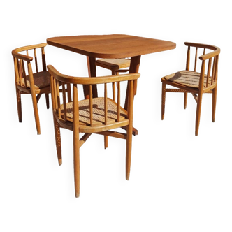 Thonet table and chairs