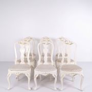 Set of six dining chairs - Neo Rococo style - white painted with decorative details - 1920s