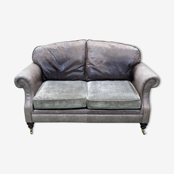 English sofa in grey leather and seating fabric